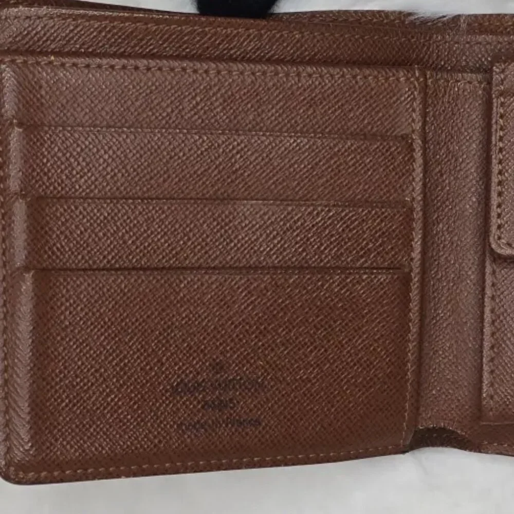 LOUIS VUITTON Folded Wallet Porte Vieille Credit Monet Monogram